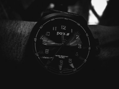 Analog Watch At 1144