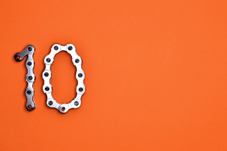 Bike Chain Forming 1 And 0