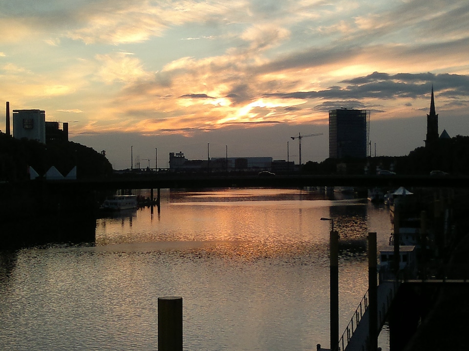 Bridge river abendstimmung