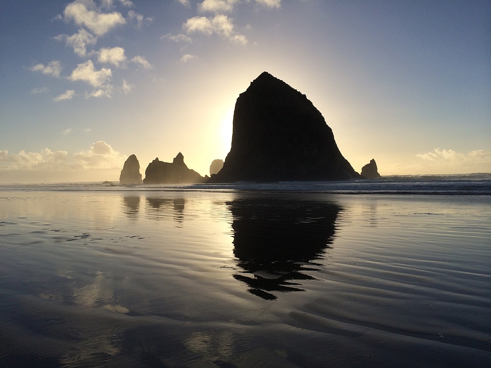 Beach cannon beach shore