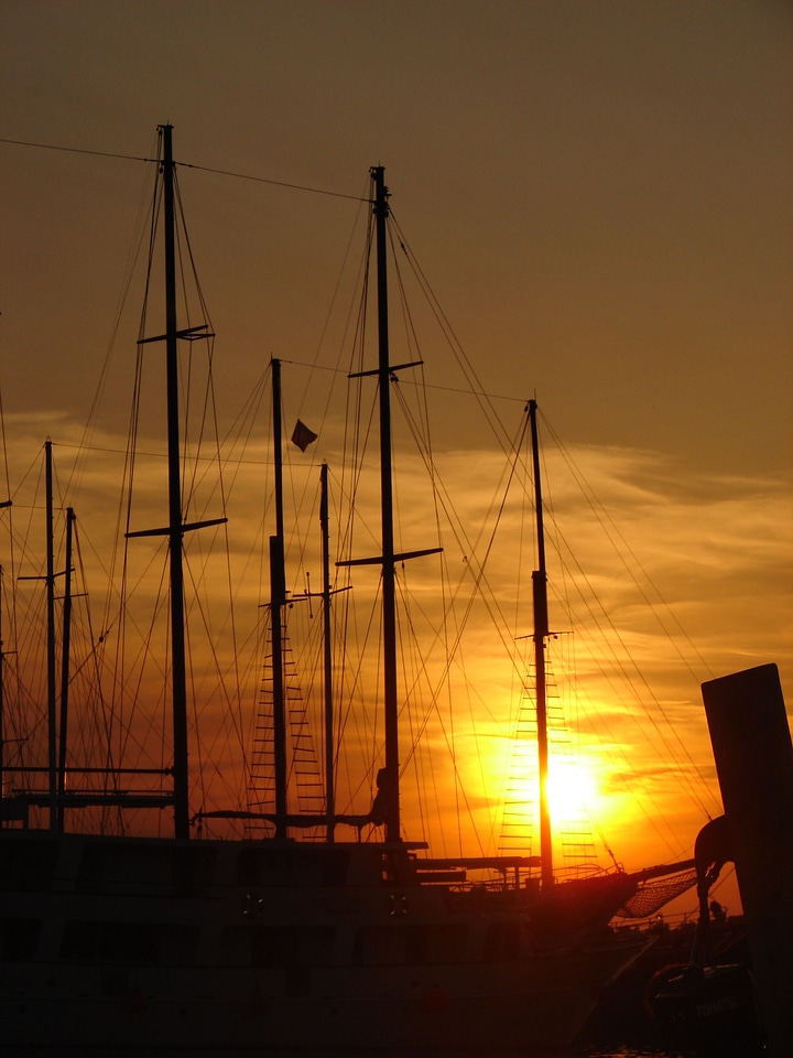 Sailing vessel sail mood