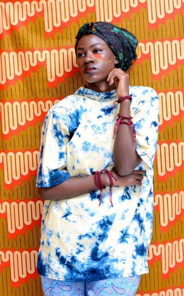 Woman In White And Blue Acid Washed Short-sleeved Shirt