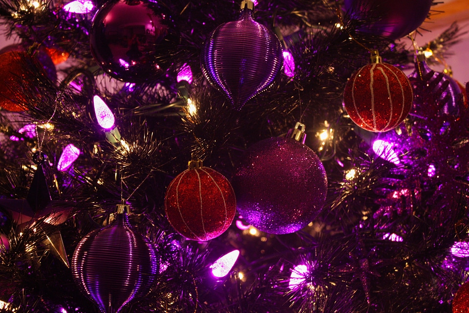 Ornaments holiday tree