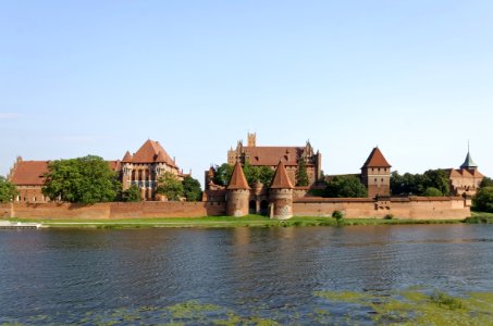 Waterway, Sky, Water Castle, Chteau photo