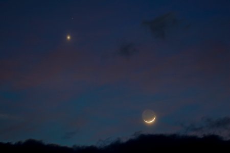 Sky, Atmosphere, Daytime, Moon photo