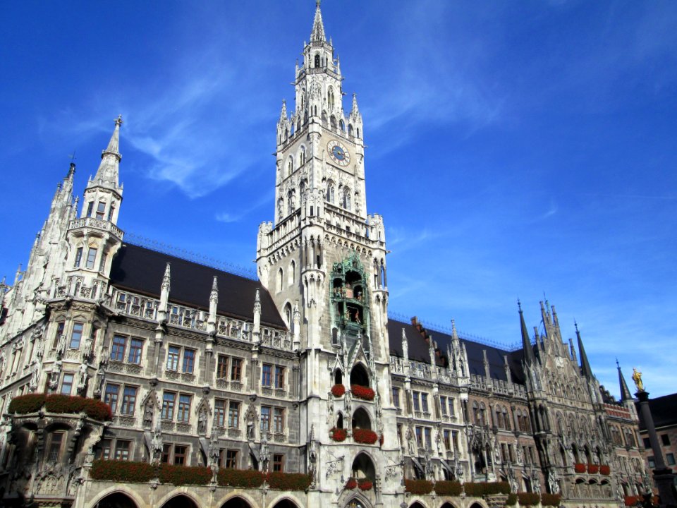 Landmark, Medieval Architecture, Spire, Tourist Attraction photo