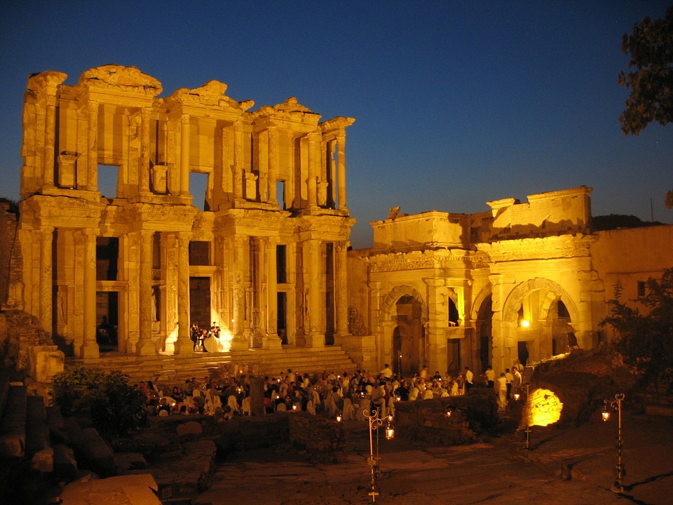 Ruin ancient architecture