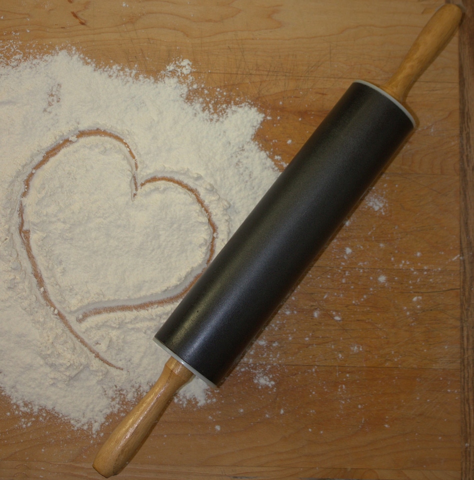 Heart shape rolling