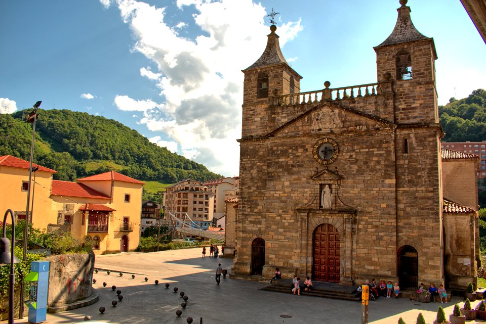 Historic Site, Medieval Architecture, Building, Sky