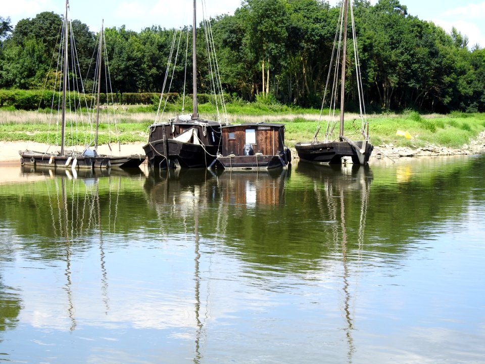 Waterway, Body Of Water, Water, Reflection photo