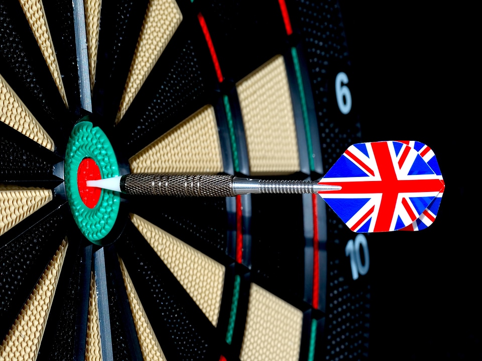 Play darts target play