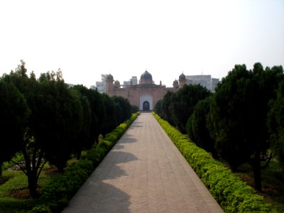 Tree, Sky, Estate, Historic Site