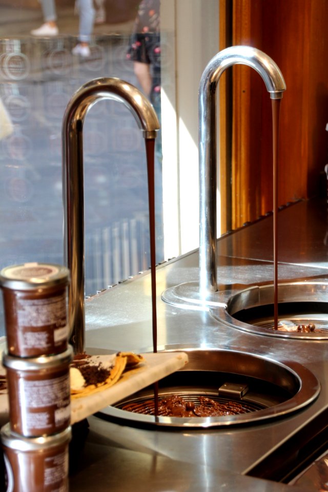 Sink, Tap, Countertop, Flooring