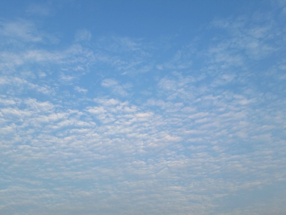 Sky, Cloud, Daytime, Atmosphere
