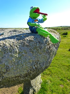 Cornwall south gland dolmen