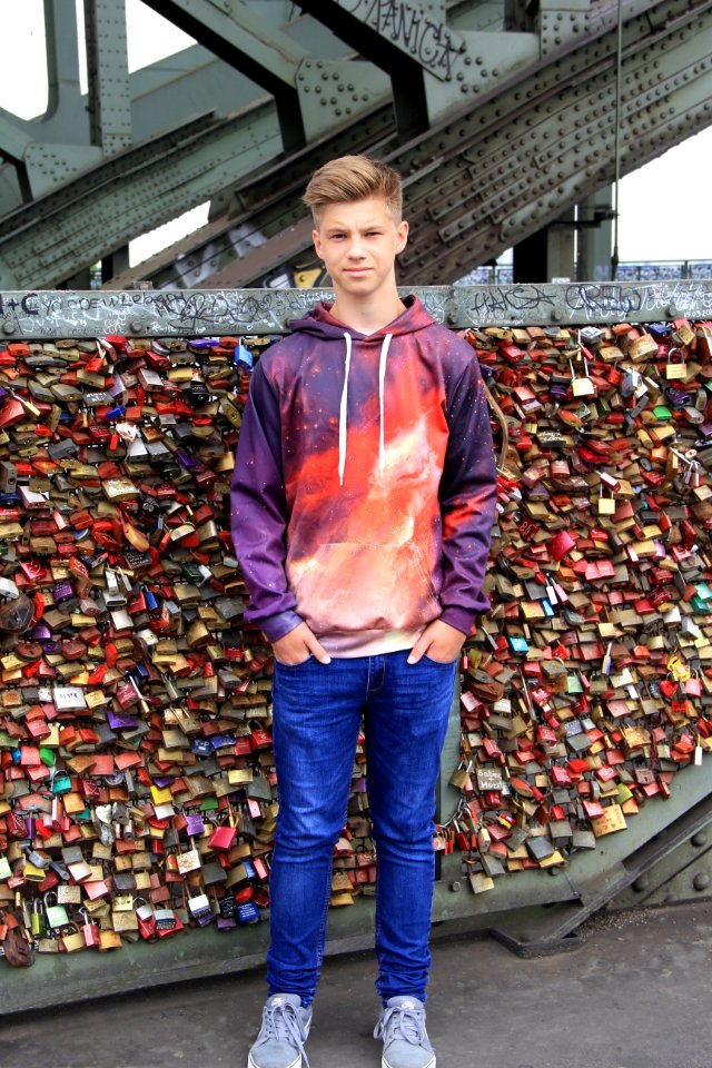 Red, Male, Fashion, Outerwear