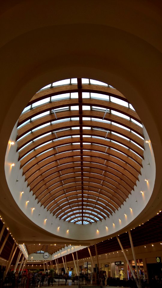 Ceiling, Architecture, Structure, Daylighting