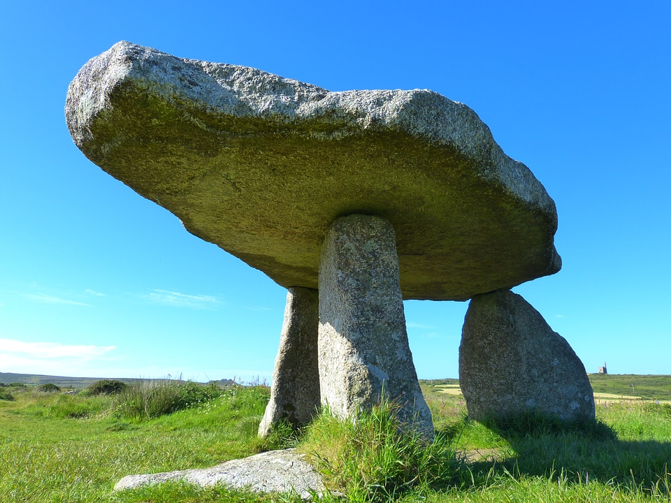 Cornwall south gland dolmen