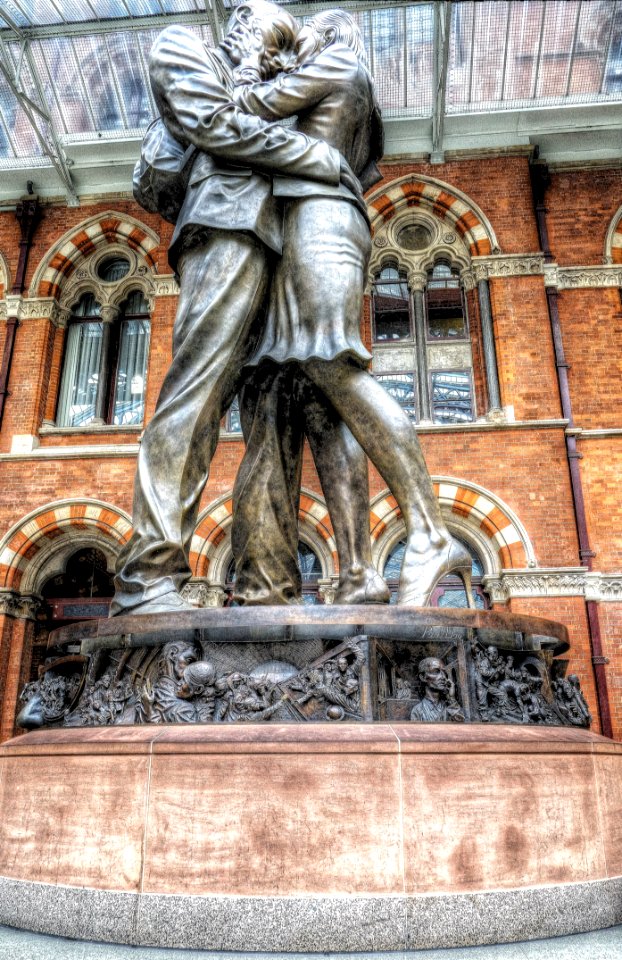 Statue, Sculpture, Landmark, Monument