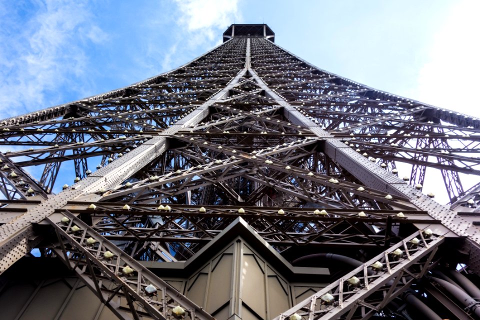 Landmark, Sky, Building, Structure