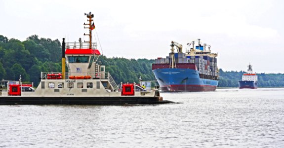 Water Transportation, Waterway, Ship, Tugboat photo