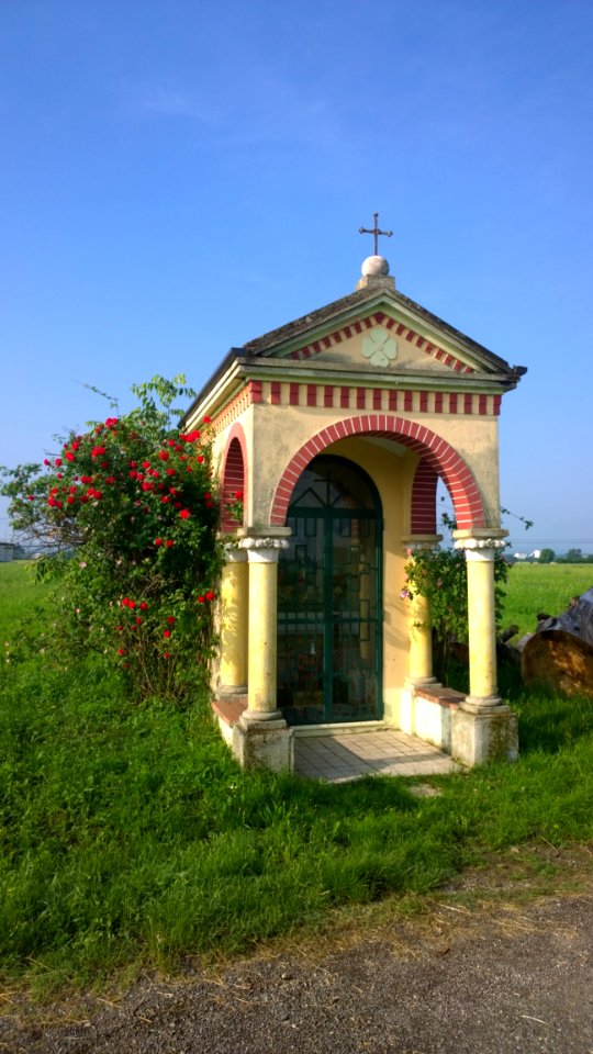 Sky, Chapel, Cottage, Building