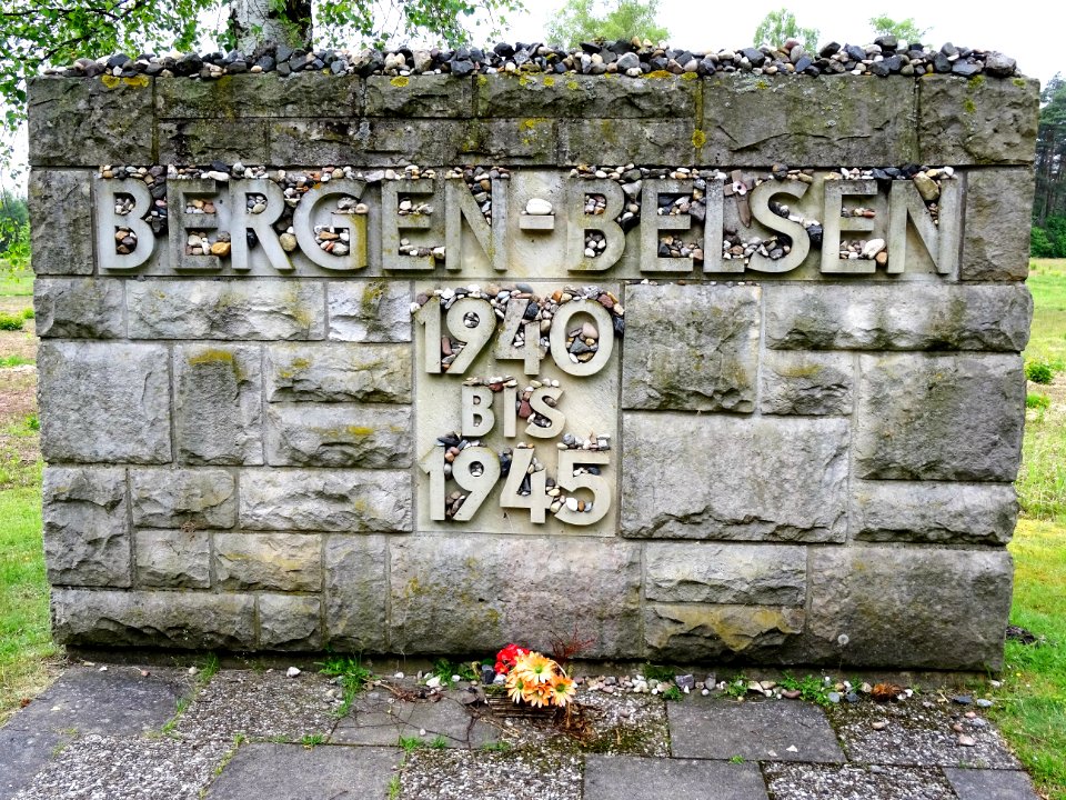 Grave, Headstone, Cemetery, Wall