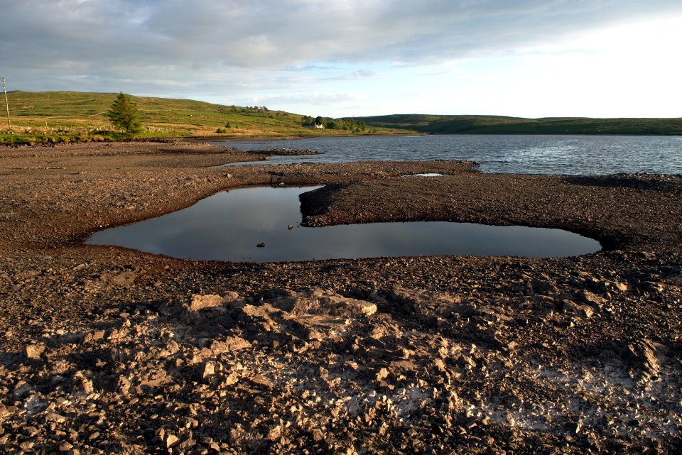 Shore, Water Resources, Reservoir, Loch photo