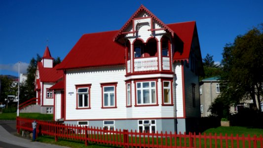 House, Landmark, Property, Building