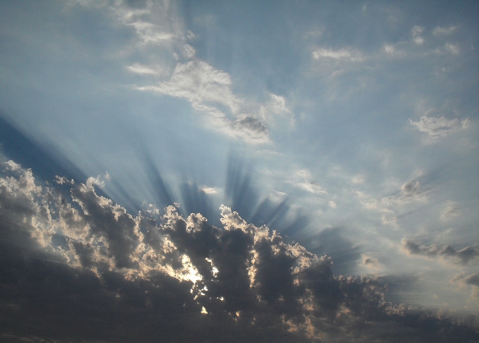 Blue sky light rays dark rays