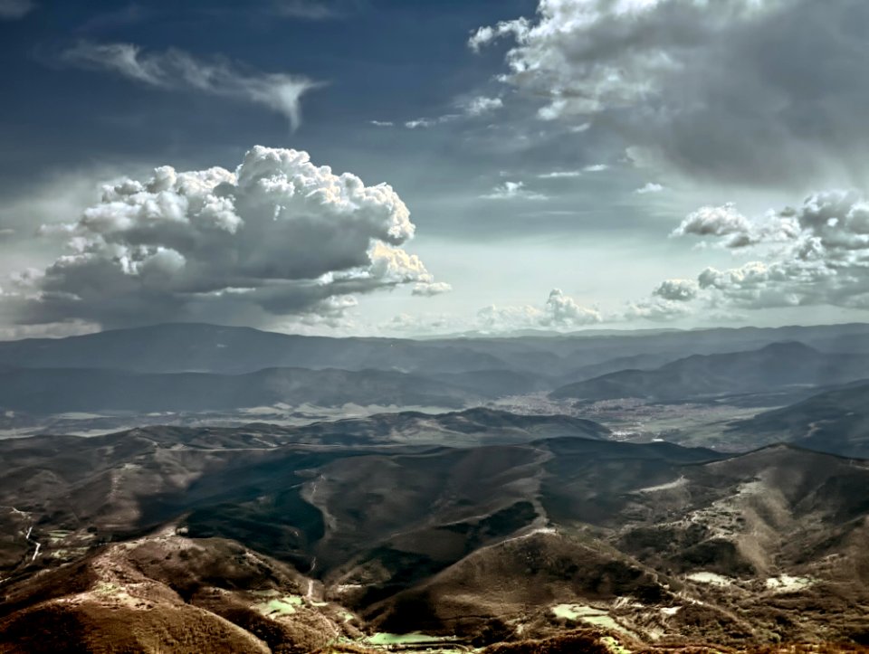 Sky, Highland, Cloud, Atmosphere