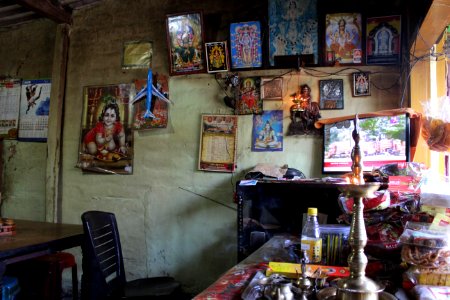 Bazaar, Window
