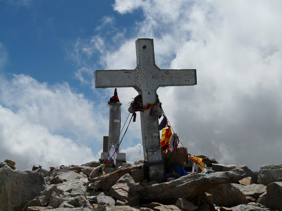 Aneto mountain alpine
