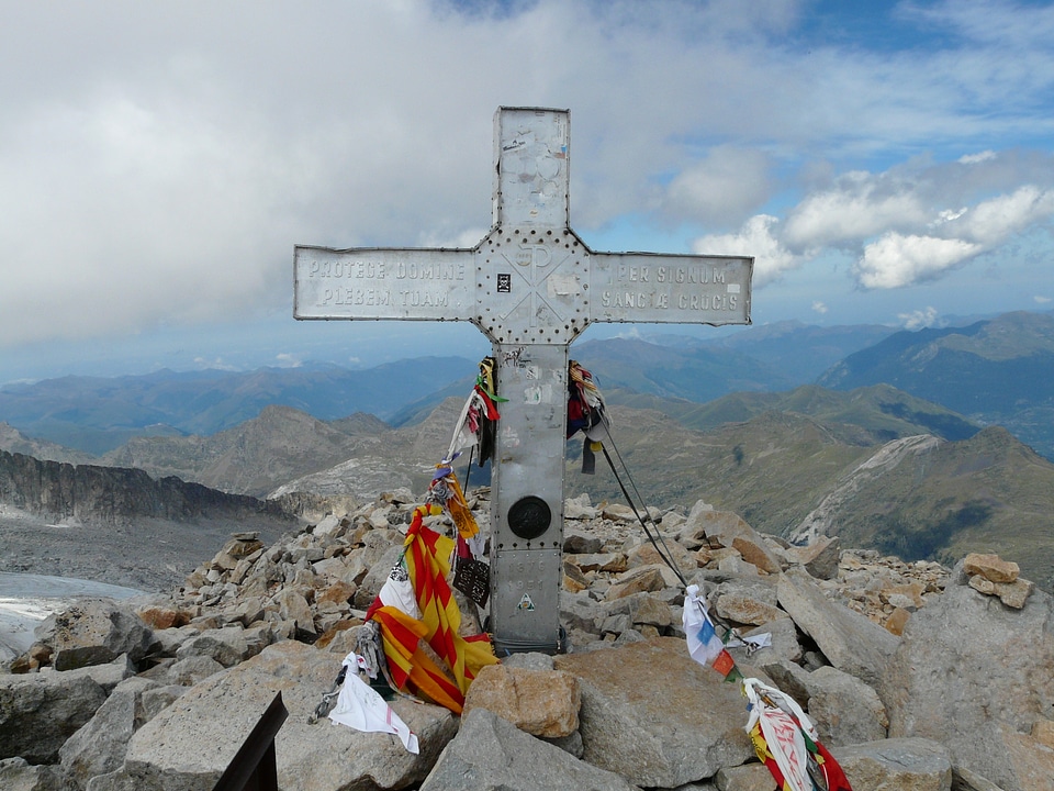 Aneto mountain alpine