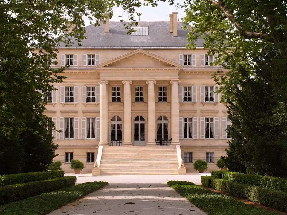 Chateau france historic