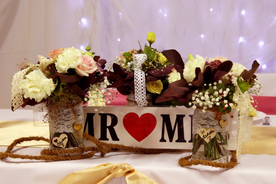 Flower, Flower Arranging, Floristry, Centrepiece photo