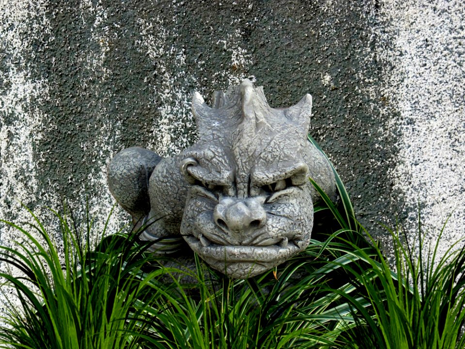 Grass Fauna Sculpture Stone Carving
