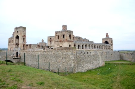Historic Site Fortification Medieval Architecture Archaeological Site