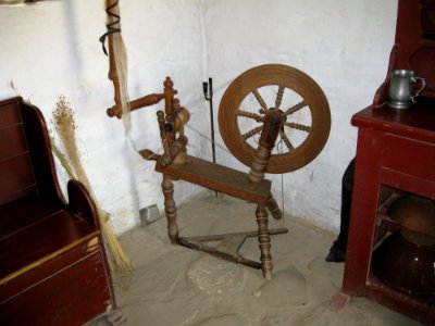 Furniture Antique Table Product