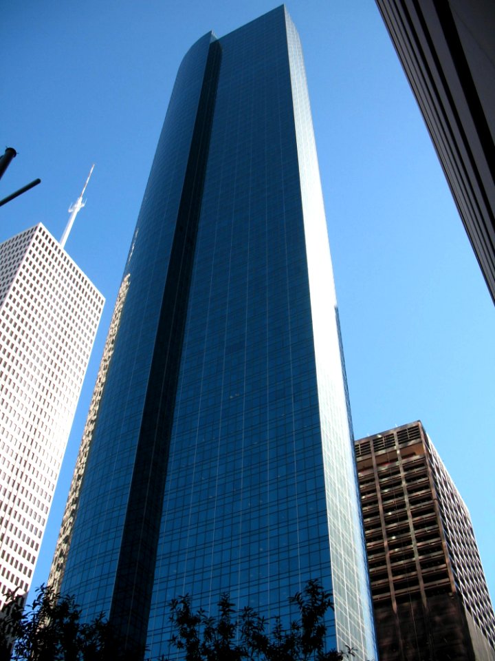 Metropolitan Area Skyscraper Building Daytime