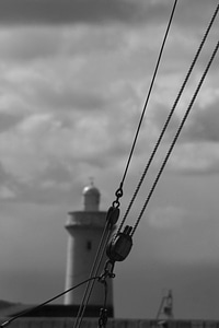 Pulley harbor port