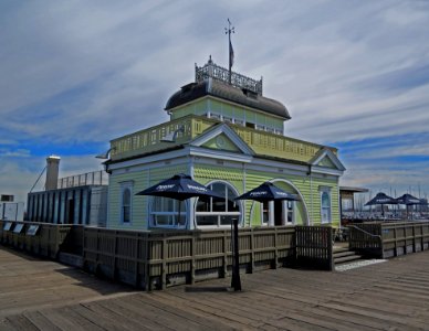 Landmark Pier Sky Boardwalk