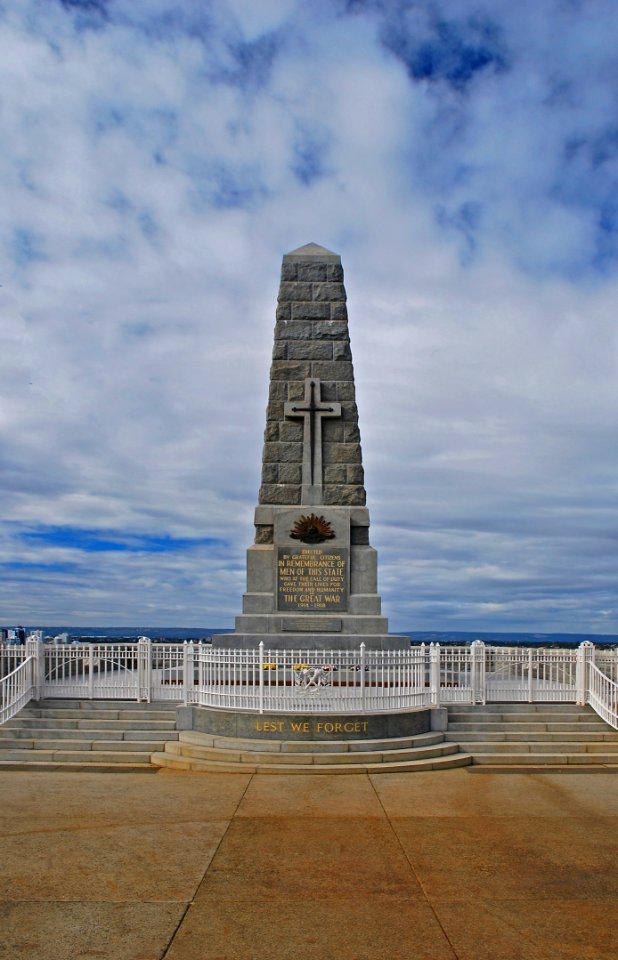 Landmark Monument National Historic Landmark Sky