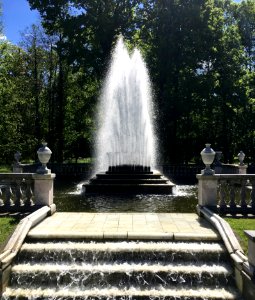 Fountain Water Water Feature Memorial