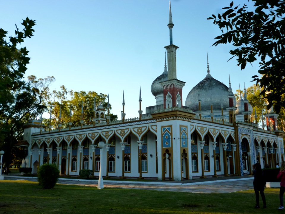 Landmark Dome Place Of Worship Mosque