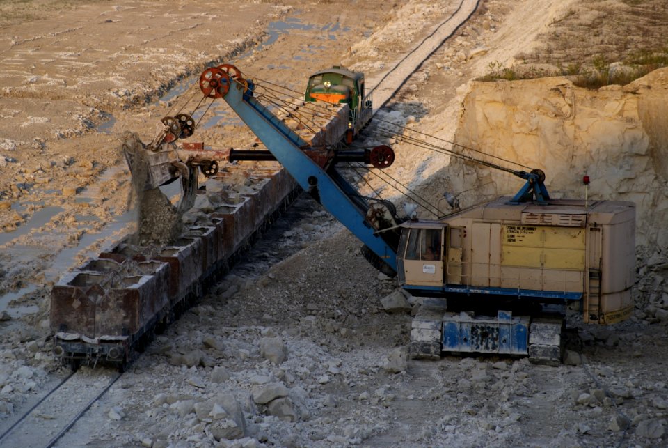 Soil Rubble Mining Vehicle