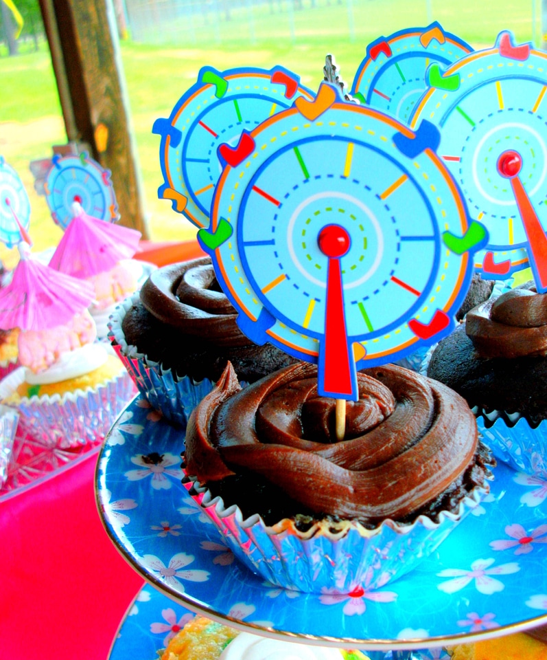Icing treat birthday