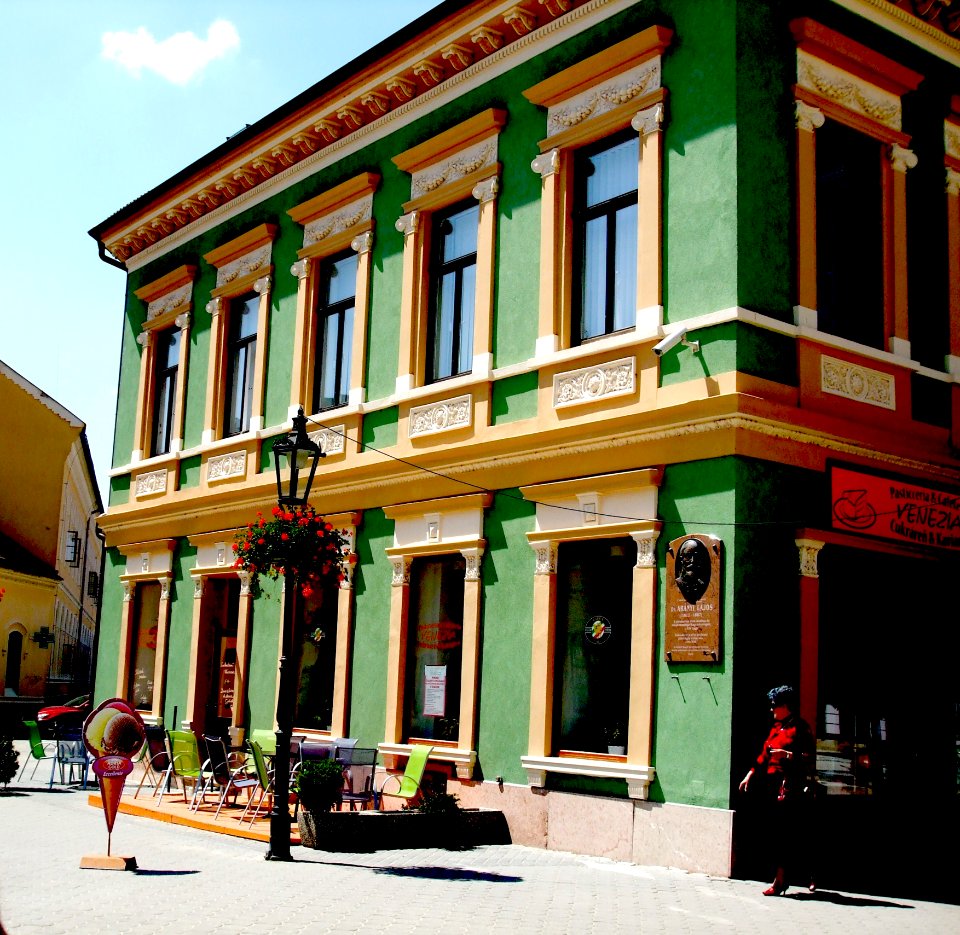Landmark Town Neighbourhood Architecture