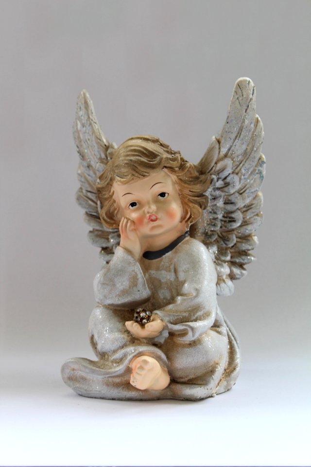 Figurine Angel Supernatural Creature