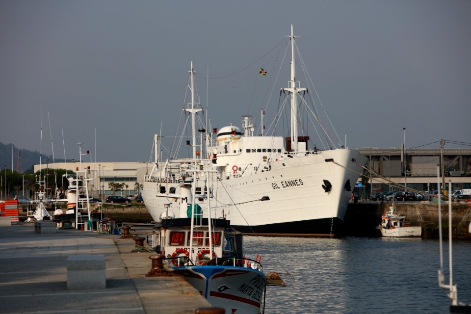 Ship Water Harbor Watercraft